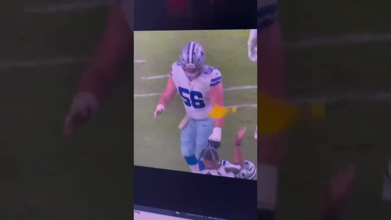 😂😂😂😂😂 Cowboys Tyler Guyton Just Flop like LeBron James!!!