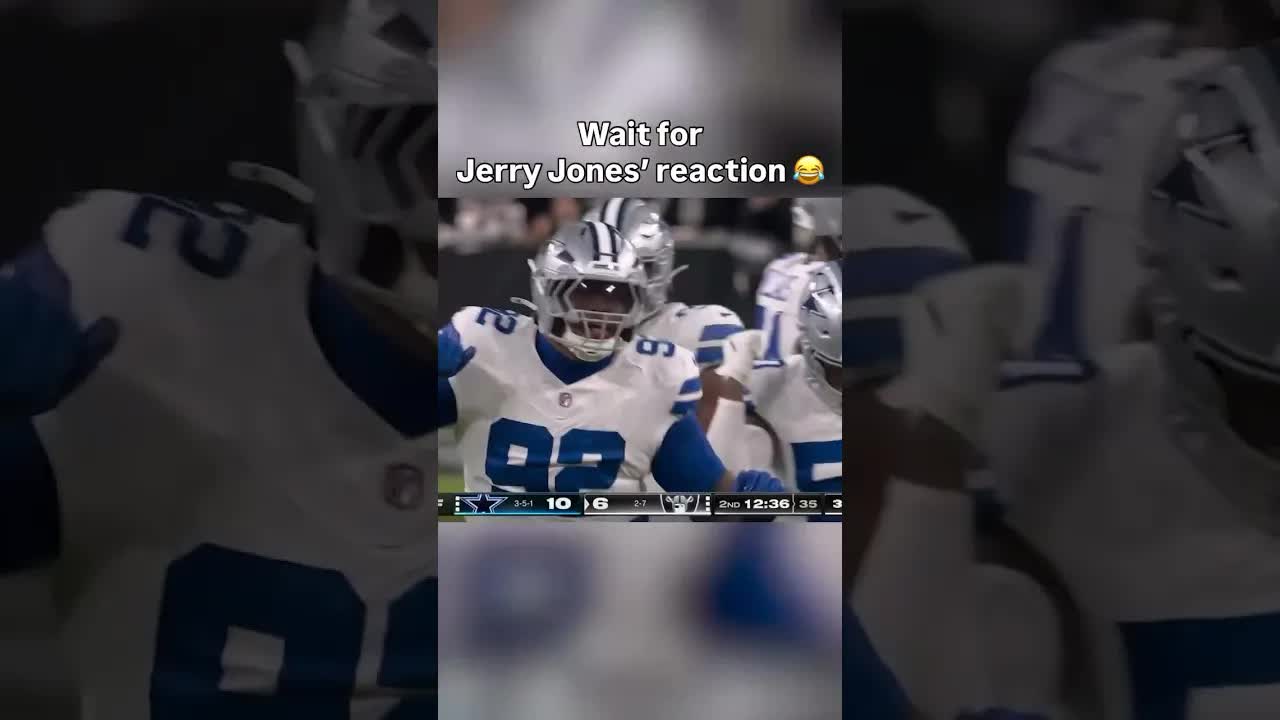 Cowboys Jerry Jones was loving Quinnen Williams’ first sack on the Cowboys 😅