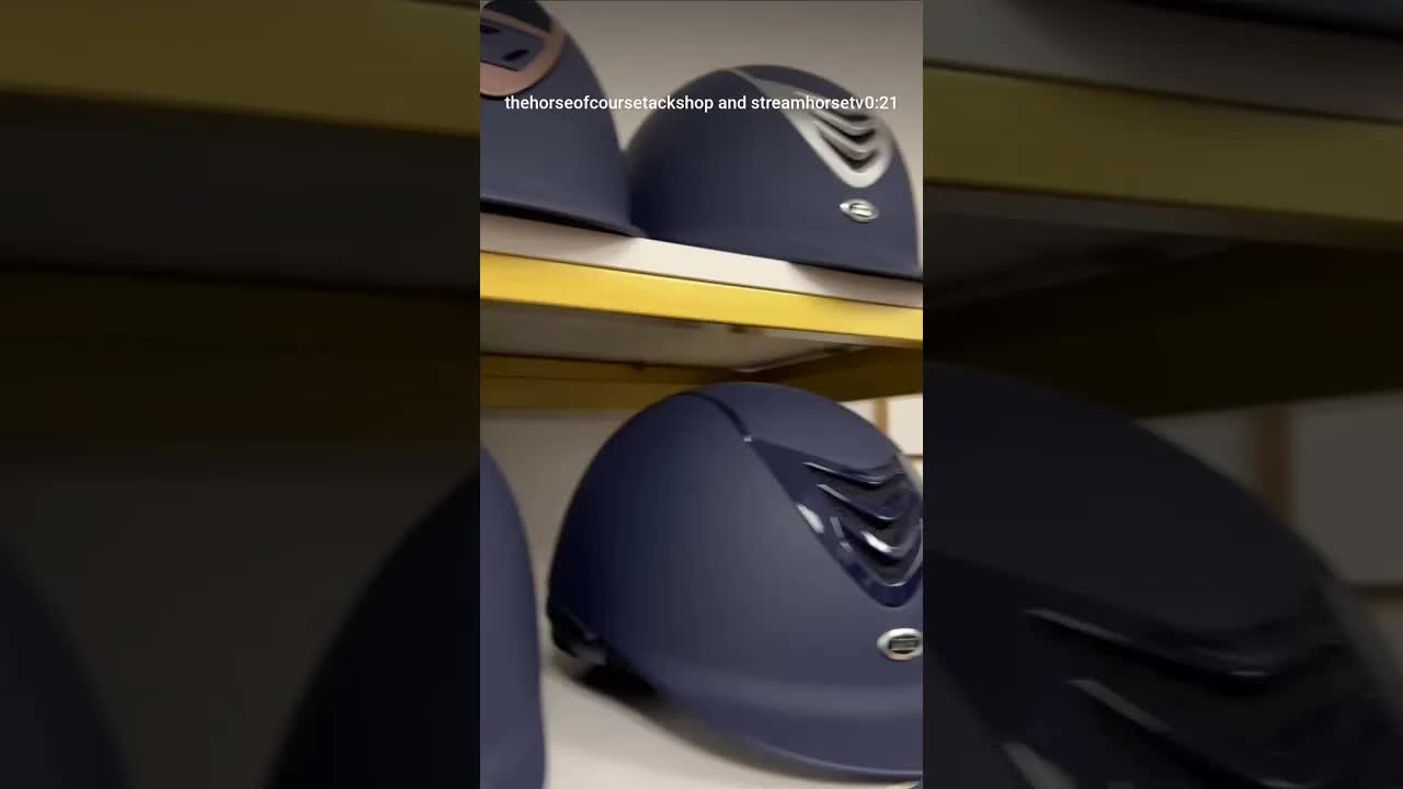 Helmets for every occasion? Of course! 🐎🤩