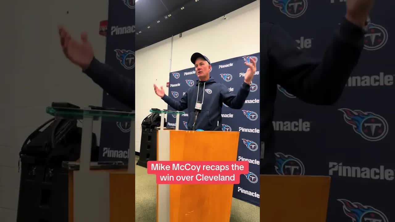 “What an effort”. #atozsports #tennesseetitans #clevelandbrowns #mylesgarrett #nflfootball #nfl