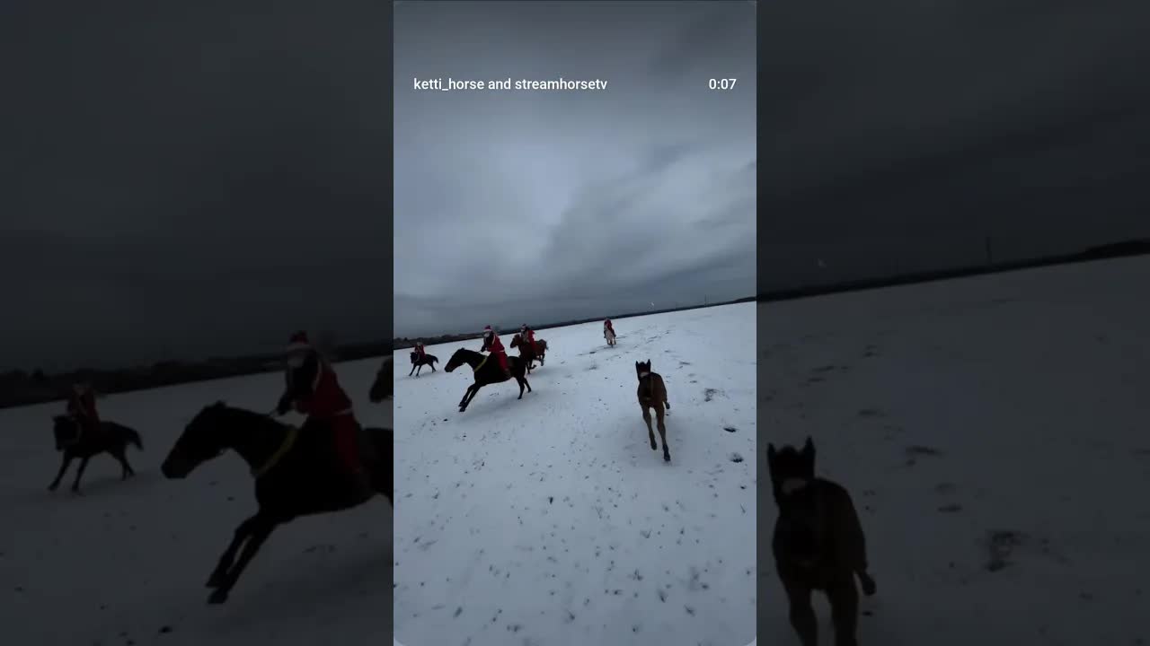 Santa Claus is running, move aside! 🔥🎅