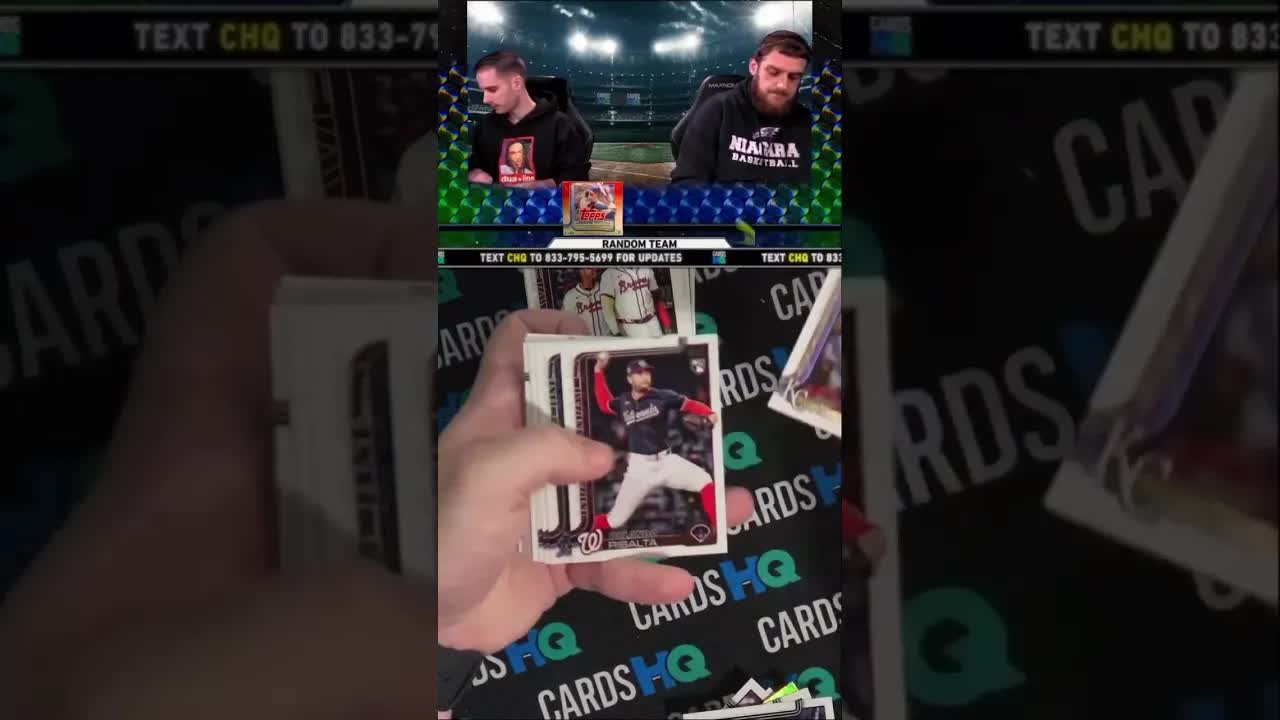 They Pulled an INSANE Sketch Card of a HOFer 😱