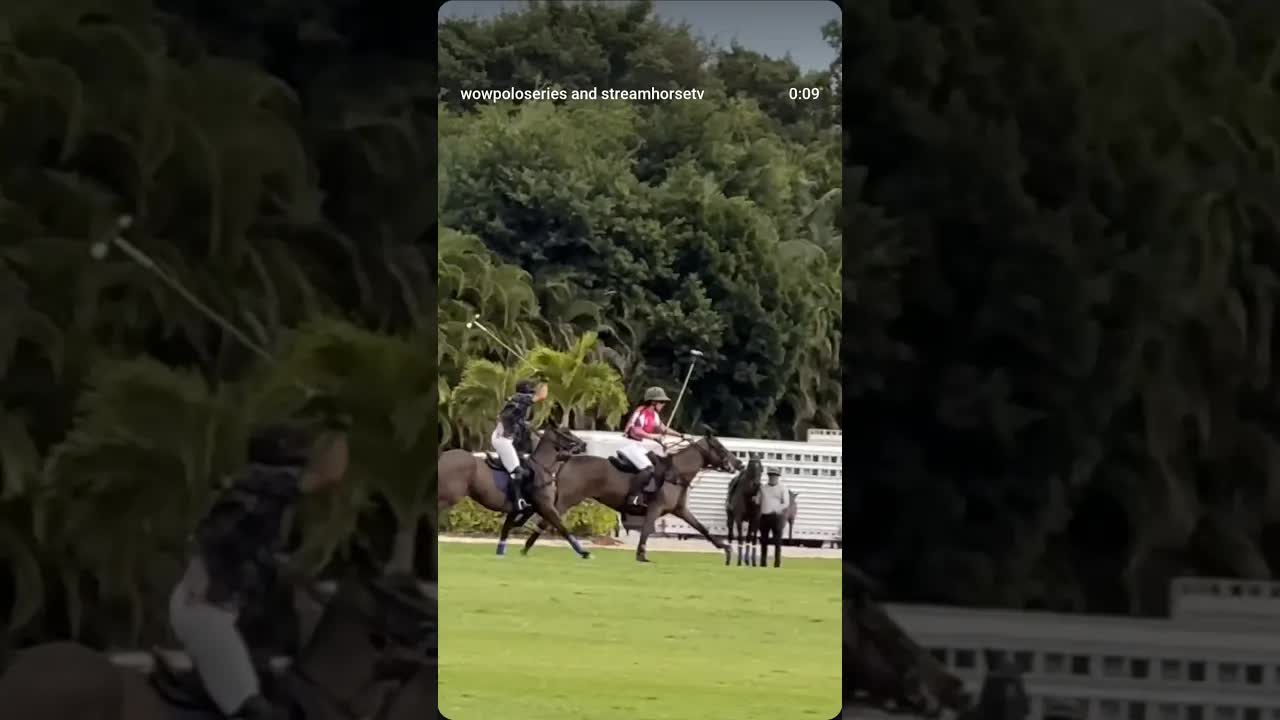 She’s baaaaaack 👉 @casdourian, playing like she never left! 🏇💪