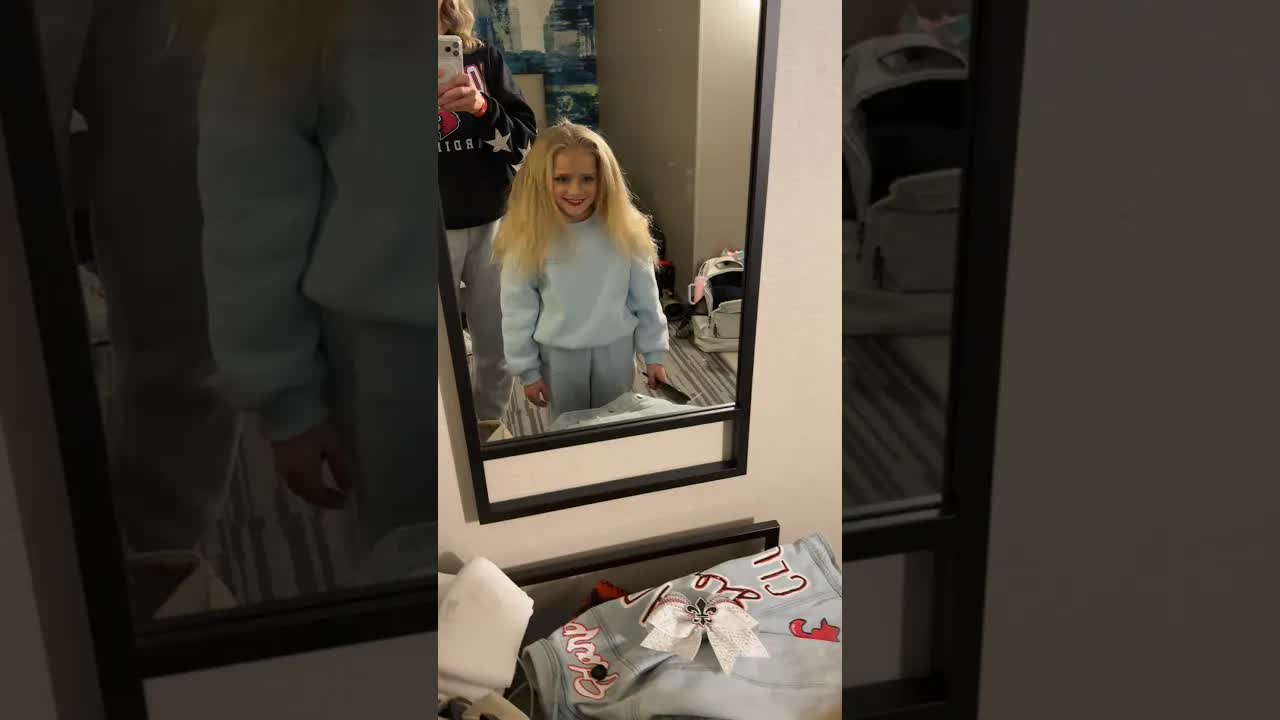 Jamfest mini vlog!! Full vlog coming soon! ❤️🖤 #cheer #minivlog #shorts