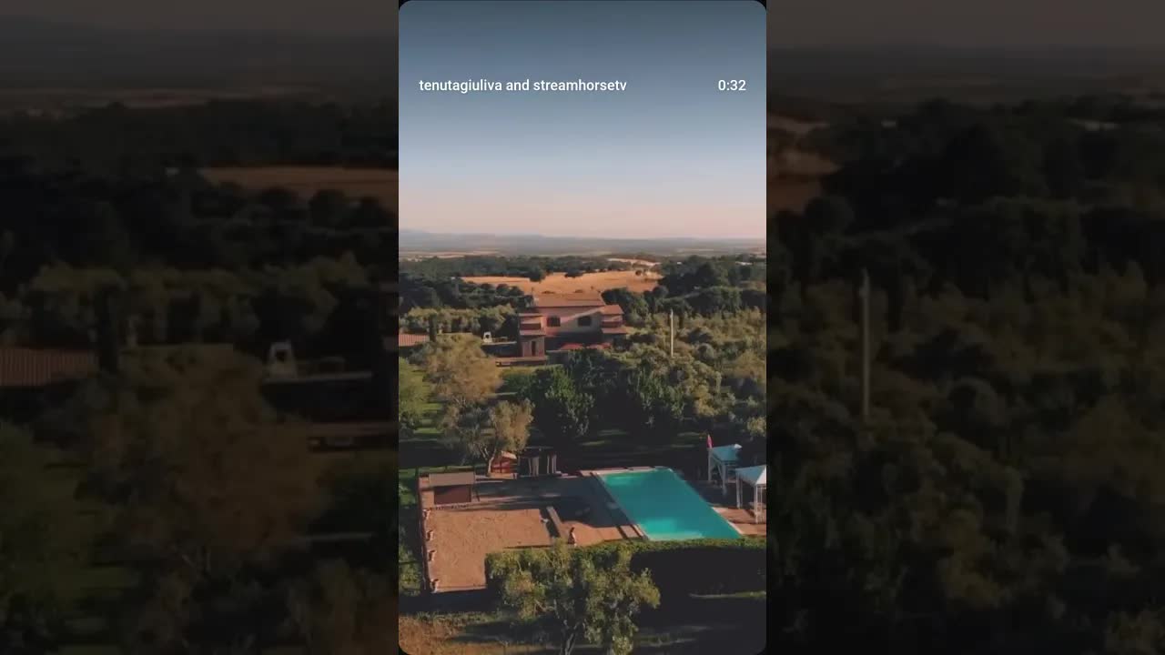 Last dates of August available, book now your vacay on @airbnb or @vrbo