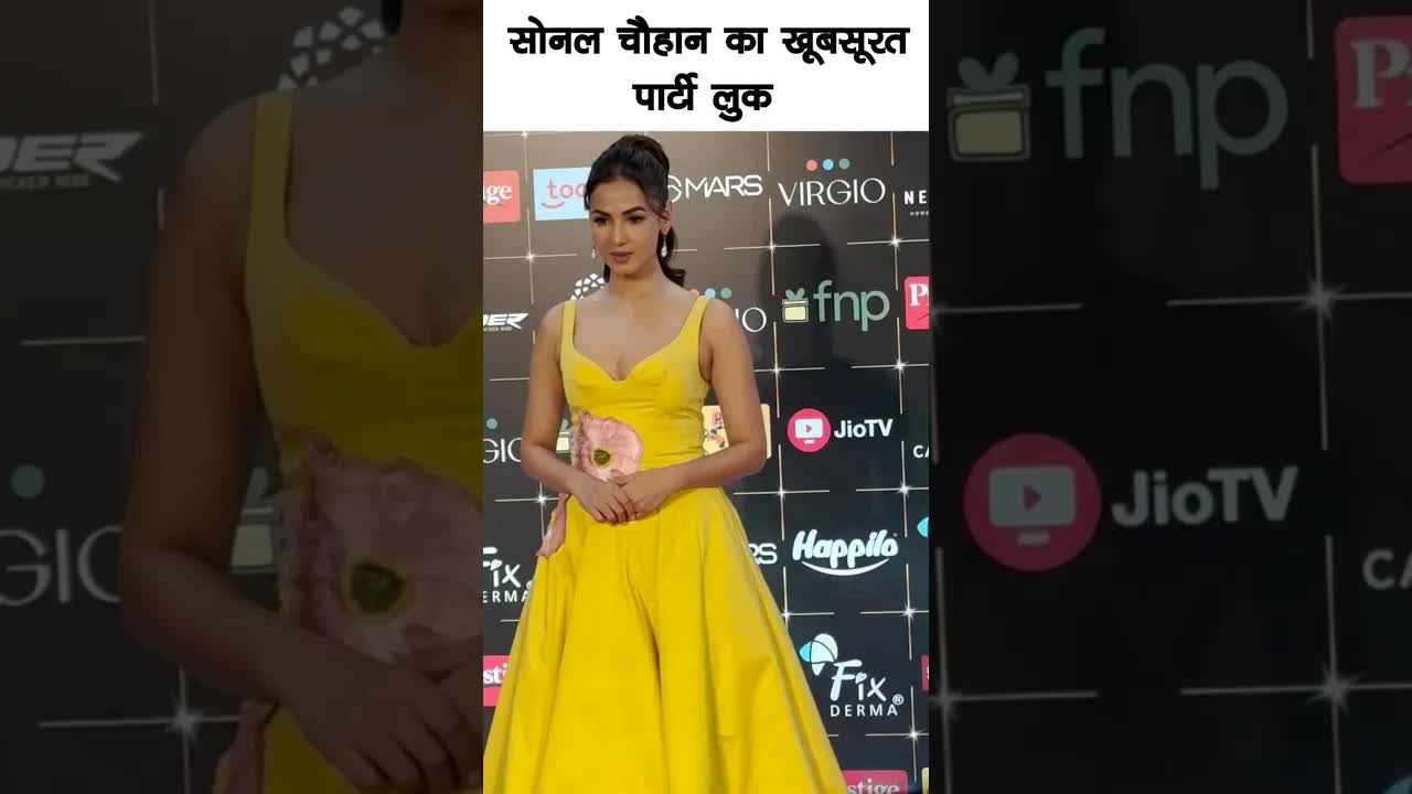 Sonal chauhan beautiful party look #bollywood #sonalchauhan #shortsvideo