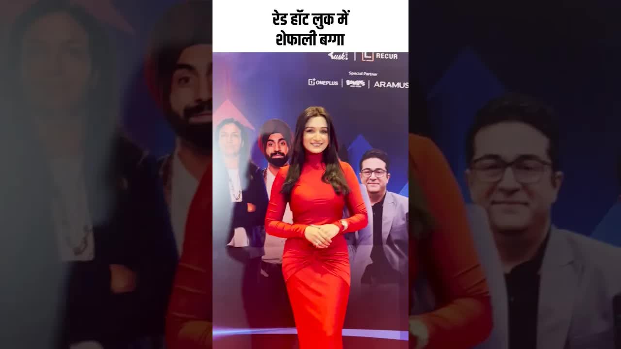 रेड हॉट लुक में शेफाली बग्गा #youtubeshorts #bollywood