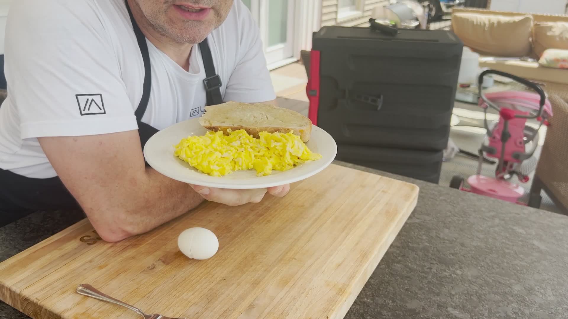 Tasting duck eggs scrambled compared to chicken eggs