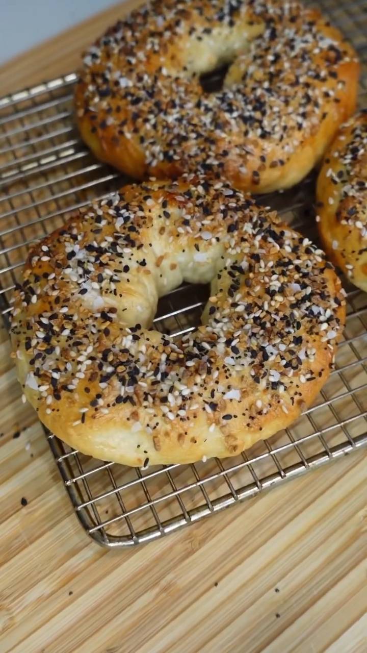 Homemade Everything Bagels VS Storebought