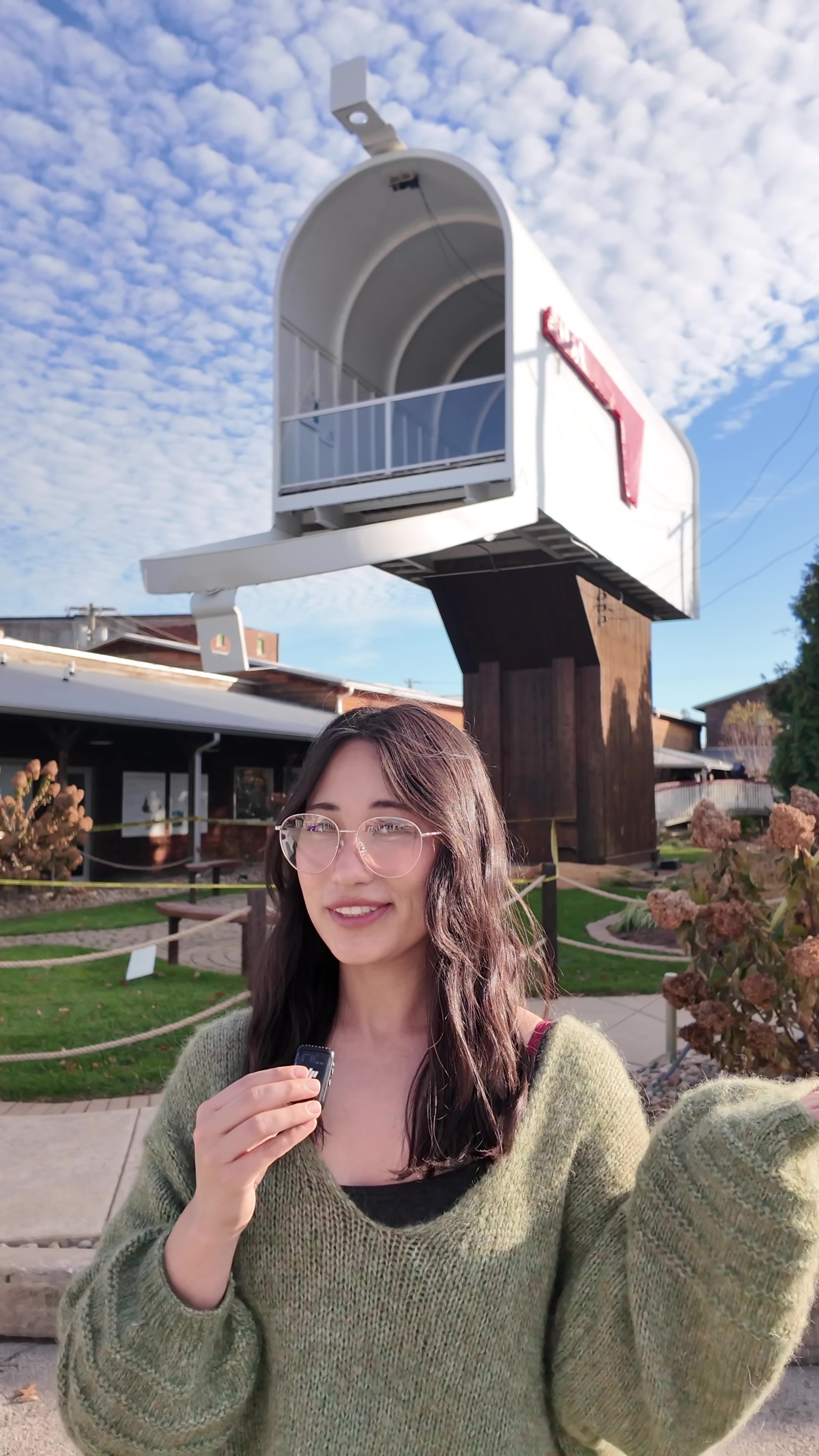 Visiting Casey, Illinois to see the world's largest mailbox and rocking chair