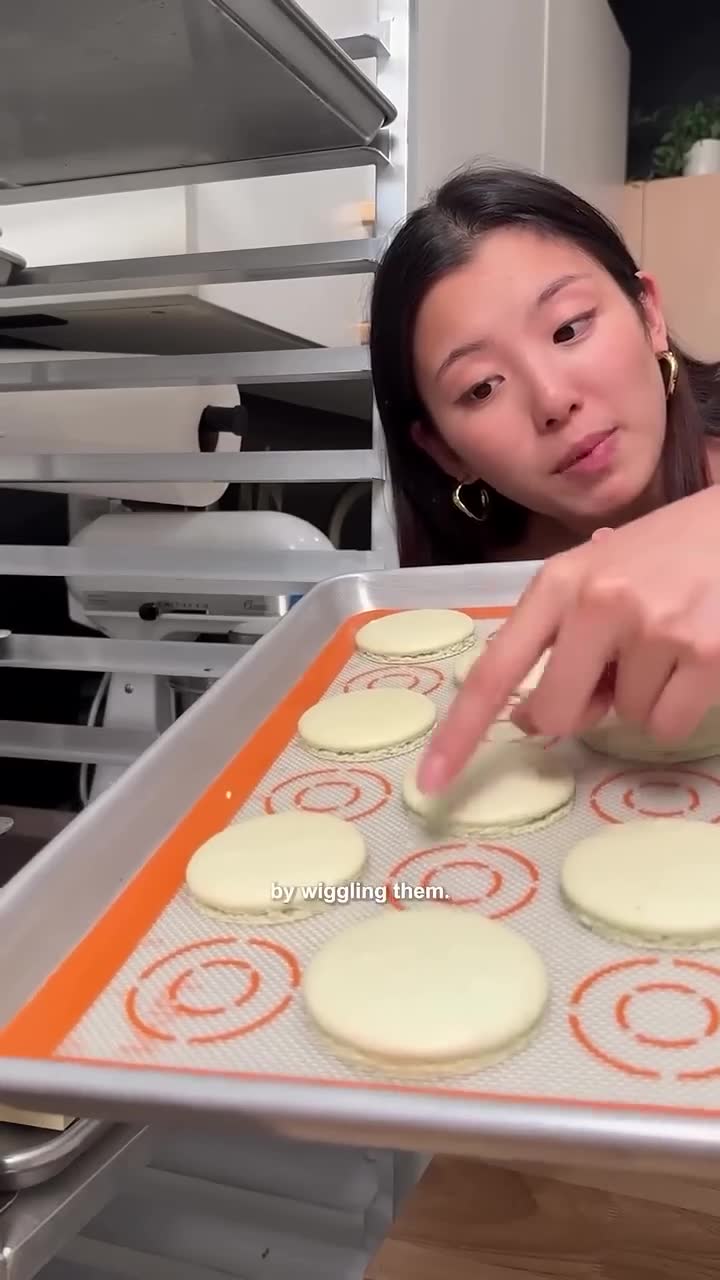 Professional advice for making perfect macarons
