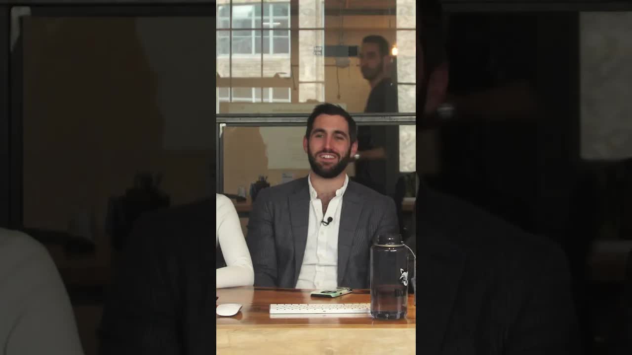 McDonald's franchise owners aren't lovin' Cardi B & Offset