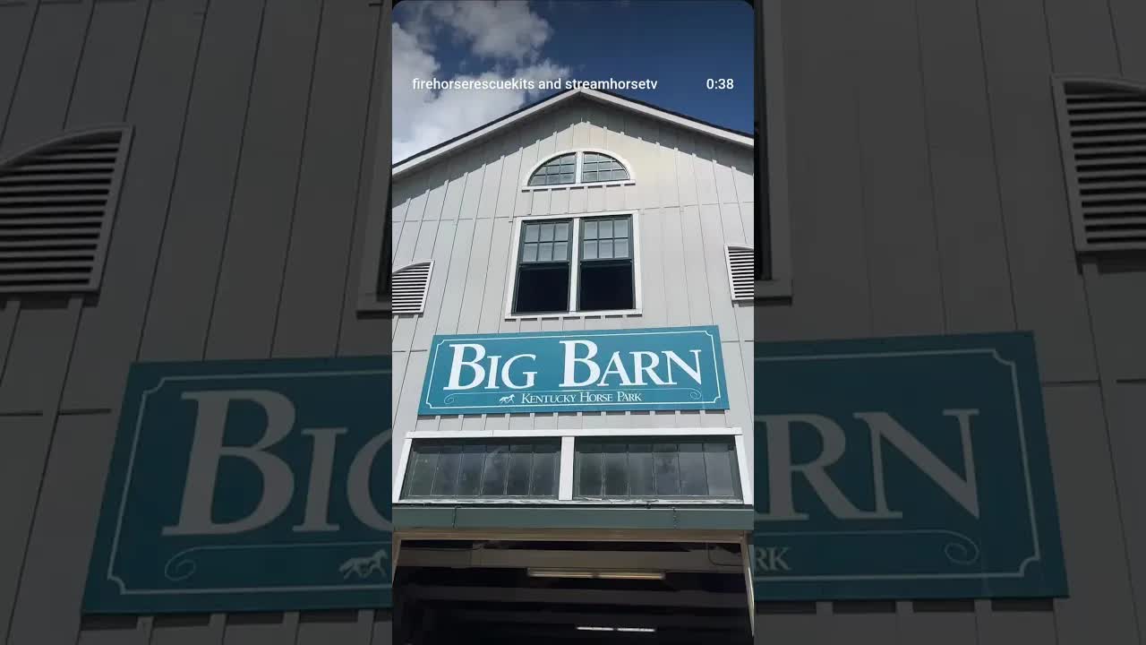 Things getting underway for Hat’s Off Day at the Kentucky Horse Park! 🐎🎩🔥🛡️