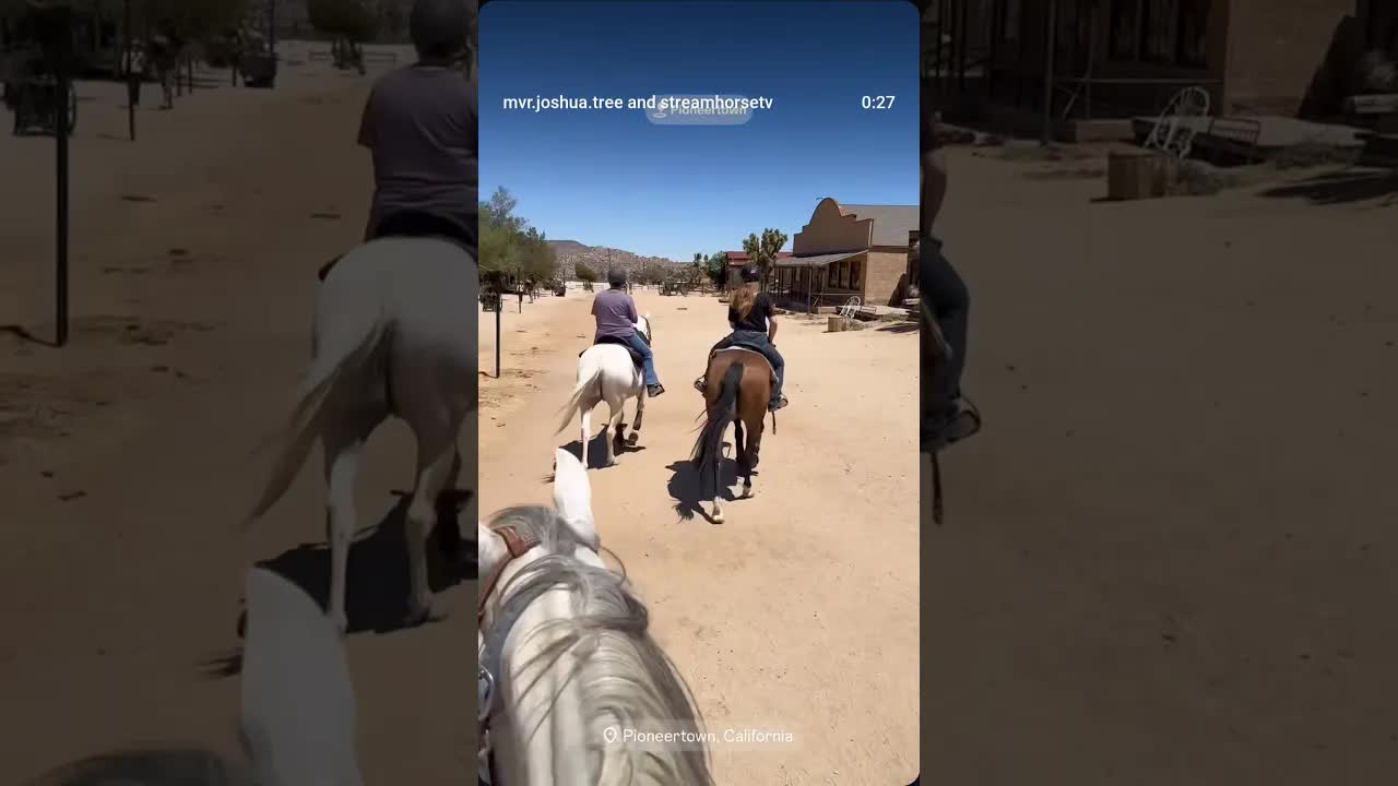 🐴🏜️🤠 Exploring Pioneertown as the West intended by Horseback 🐴!